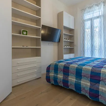Lejlighed Guesthost - Sant'orsola Stylish *