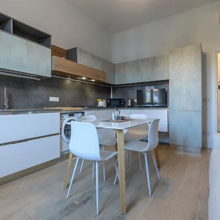 Lejlighed Guesthost - Sant'orsola Stylish