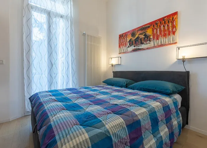 Guesthost - Sant'orsola Stylish Apartman Bologna