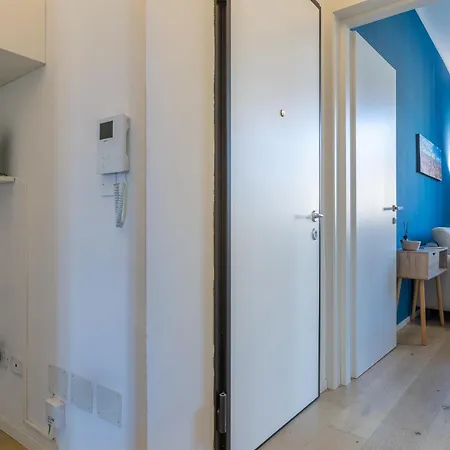 Guesthost - Sant'orsola Stylish Apartment Bologna