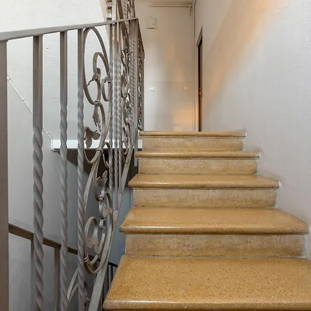 Guesthost - Sant'orsola Stylish * Bologna